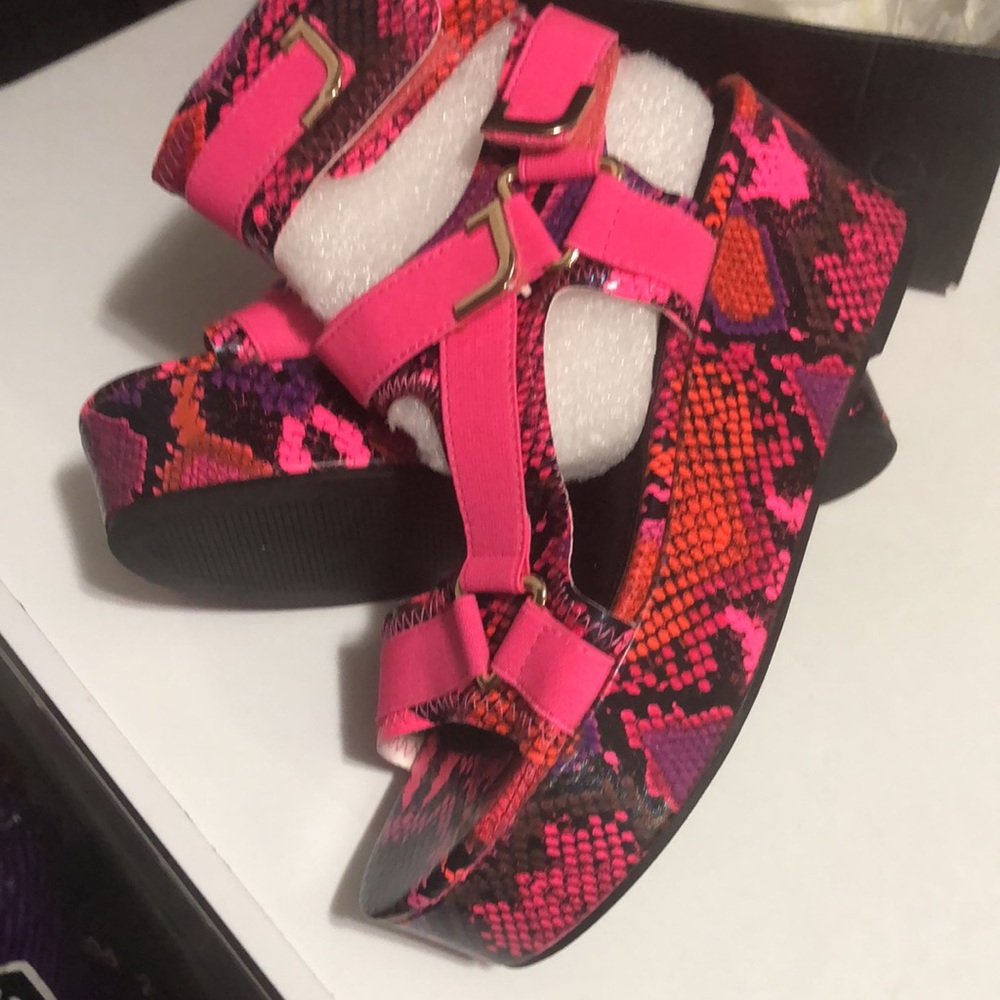 Wedges - Picture 2 of 2